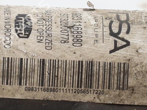 Used Right front shock absorber Right front shock absorber PEUGEOT 208 II (UB_, UP_, UW_, UJ_) 1.2 PureTech 100 (101 hp) 27734031 27734031