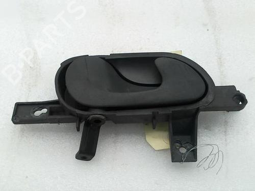 Used Front left interior door handle Front left interior door handle FIAT SCUDO Van (220_) 1.9 D (69 hp) 20952662 20952662