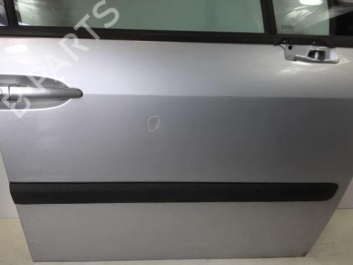 Used Right front door Right front door 22019588 22019588