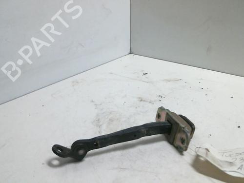 Używane Zawias / Ogranicznik drzwi HYUNDAI TUCSON (JM) 2.0 CRDi All-wheel Drive (113 hp) 20942239