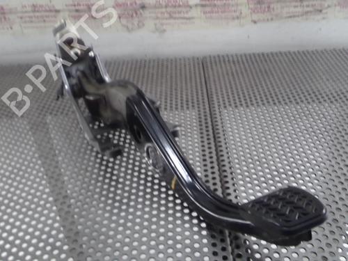Used Break pedal TOYOTA YARIS (_P13_) 1.0 (KSP130) (72 hp) 20963258
