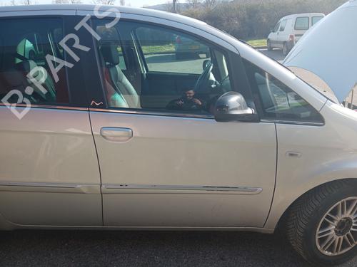 Used Right front door Right front door LANCIA MUSA (350_) 1.3 D Multijet (350.AXM11, 350.AXM1A, 350.AXI1A) (95 hp) 32719746 32719746