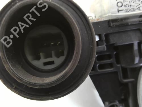 Front right window mechanism TOYOTA YARIS (_P9_) 1.33 VVT-i (NSP90_, NSP90R) | BP20944591C23 