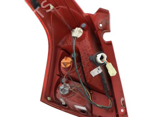 Right taillight SUZUKI SWIFT III (MZ, EZ) 1.3 DDiS (RS413D) | BP32467362C35