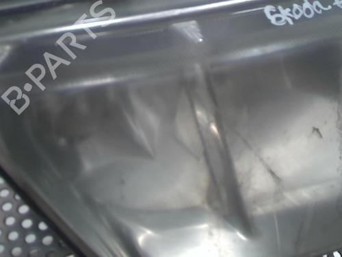 Right headlight SKODA FABIA I (6Y2) 1.4 | BP22022541C29 