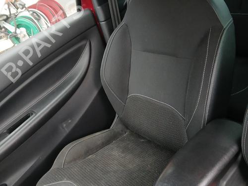 Used Right front seat CITROËN DS3 (SA_) 1.6 HDi 110 (112 hp) 32109905