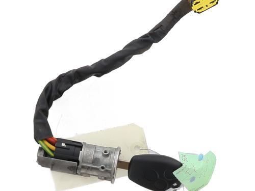 ignition-barrel-dacia-duster-hs_-2010-2011-2012-2013-2014-2015-2016-2017-2018-24179887 main image