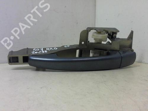 Used Rear left exterior door handle PEUGEOT 407 (6D_) 2.0 HDi 135 (6DRHRH, 6DRHRE, 6DRHRG, 6DRHRJ) (136 hp) 20960296