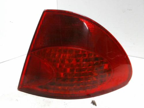 Used Right taillight TOYOTA AVENSIS Estate (_T22_) 2.0 D-4D (CDT220_, CDT220R) (110 hp) 20964088
