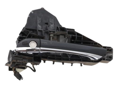 Used Front left exterior door handle Front left exterior door handle 30570295 30570295