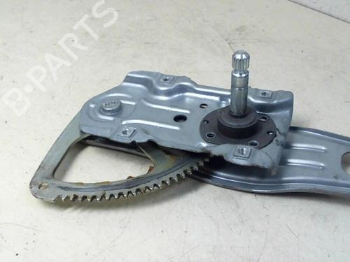 Used Rear right window mechanism TOYOTA YARIS (_P9_) 1.4 D-4D (NLP90_, NLP90R) (90 hp) 20962638