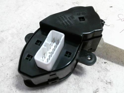 Used Switch HYUNDAI SANTA FÉ I (SM) 2.0 CRDi 4x4 (113 hp) 22021722