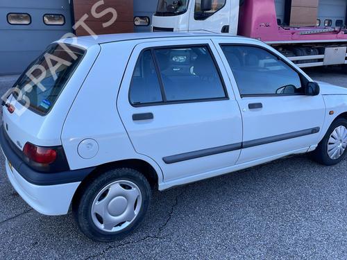 Scheinwerfer rechts RENAULT CLIO I (B/C57_, 5/357_) 1.2 (5/357Y, 5/357K) | BP30901808C29