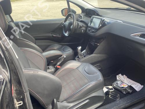 Left front door PEUGEOT 208 I (CA_, CC_) 1.2 THP 110 | BP29838092C2