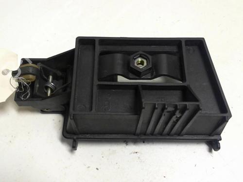 Used Front left interior door handle RENAULT RAPID Box Body/MPV (F40_, G40_) 1.1 (46 hp) 20942018