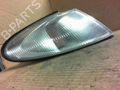 Used Right front indicator CITROËN XSARA (N1) 1.8 i (90 hp) 22031491