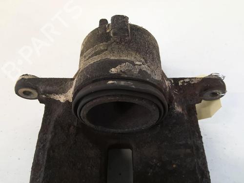 Used Right front brake caliper NISSAN ALMERA TINO (V10) 2.2 dCi (115 hp) 20943966