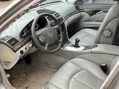 Venstre bak utvendig håndtak MERCEDES-BENZ E-CLASS T-Model (S211) E 320 T CDI (211.226) | BP22024224C130 