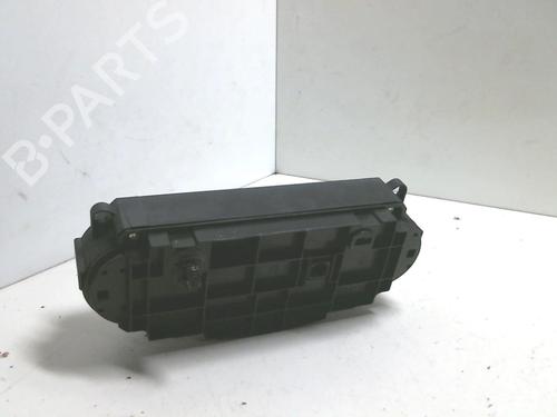 Climate control TOYOTA YARIS (_P13_) 1.5 Hybrid (NHP130_, NHP130) | BP20953885I5 