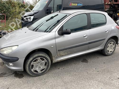 Tow ball/Mechanism PEUGEOT 206 Hatchback (2A/C) 1.4 i | BP22030337C141 