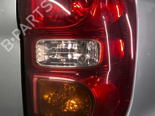 Fanale posteriore destro TOYOTA RAV 4 II (_A2_) 2.0 D 4WD (CLA20_, CLA21_, CLA20R, CLA21R) (116 hp) 32343950