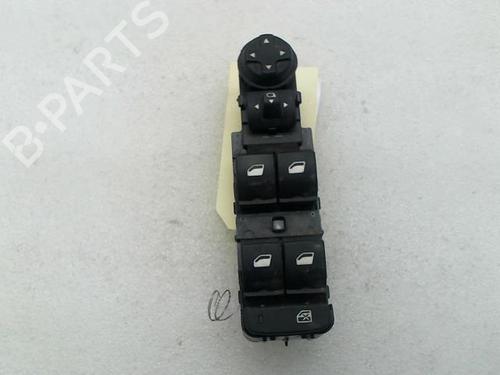 Used Left front window switch Left front window switch PEUGEOT 208 II (UB_, UP_, UW_, UJ_) 1.2 PureTech 100 (101 hp) 20943788 20943788