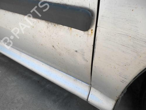 Used Right front door Right front door 20970282 20970282