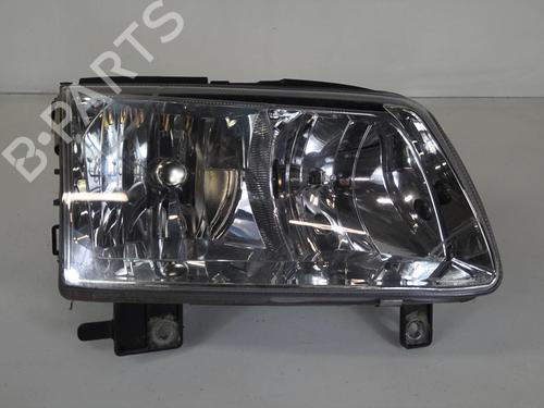 Right headlight VW POLO (6N2) 1.4 | BP20968869C29