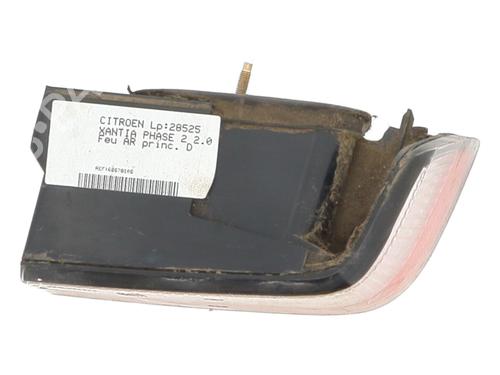 Right taillight CITROËN XANTIA (X1_, X2_) 2.0 HDI 90 | BP20964707C35