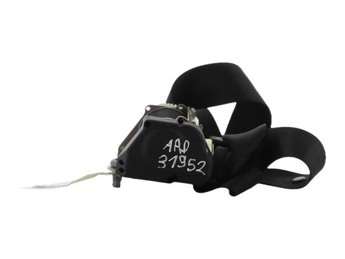 rear-right-seatbelt-mercedes-benz-c-class-w203-2000-2001-2002-2003-2004-2005-2006-2007-37215530 main image