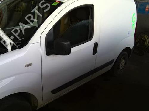left-front-door-peugeot-bipper-aa_-14-hdi-1637832480-2008-20968208 main image