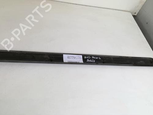 Door moulding trim VW POLO (9N_, 9A_) 1.2 12V | BP20943927C150 