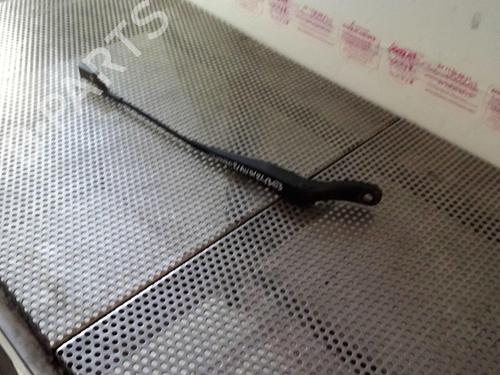 Front windshield wiper arm RENAULT TWINGO II (CN0_) 1.2 16V (CN0K, CN0V, CN0A) | BP20958355C143 