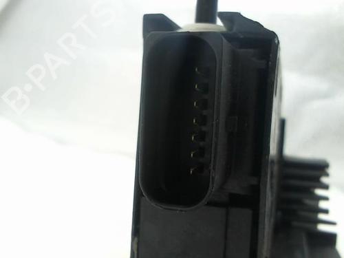 Used Front left lock PEUGEOT 308 SW II (LC_, LJ_, LR_, LX_, L4_) 1.6 HDi 92 (92 hp) 20944094