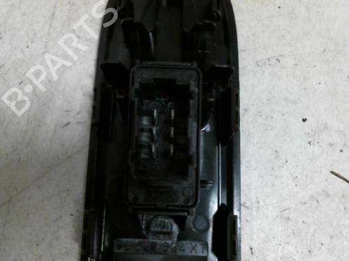 Used Right front window switch CITROËN C3 II (SC_) 1.1 i (60 hp) 20939828