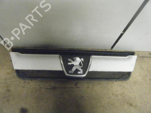 Used Grille Grille PEUGEOT BOXER Van (244) 2.2 HDi (101 hp) 20943379 20943379