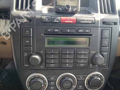 Used Radio LAND ROVER FREELANDER 2 (L359) 2.2 TD4 4x4 (160 hp) 32446126