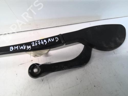 Used Front windshield wiper arm BMW 5 (E39) 530 d (193 hp) 20971127