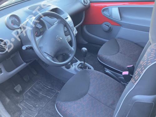 Right front door PEUGEOT 107 (PM_, PN_) 1.4 HDi | BP20963769C3 