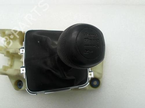 Gear lever HYUNDAI i30 (GD) 1.6 CRDi | BP22025158M90 