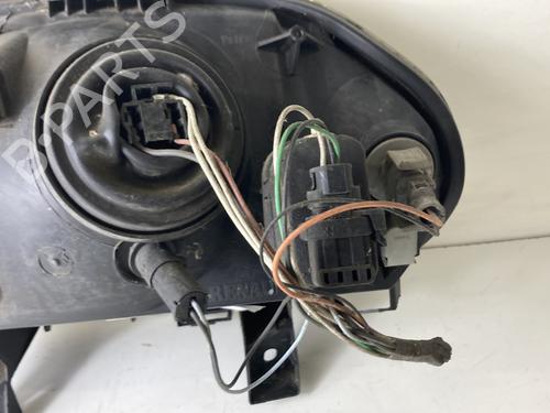 Right headlight RENAULT CLIO II (BB_, CB_) 1.2 (BB0A, BB0F, BB10, BB1K, BB28, BB2D, BB2H, CB0A,... | BP22029941C29 