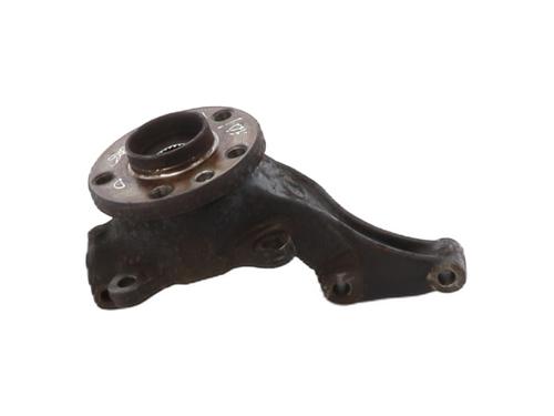 Used Right front steering knuckle Right front steering knuckle PEUGEOT 806 (221) 2.0 HDI 16V (109 hp) 26018966 26018966