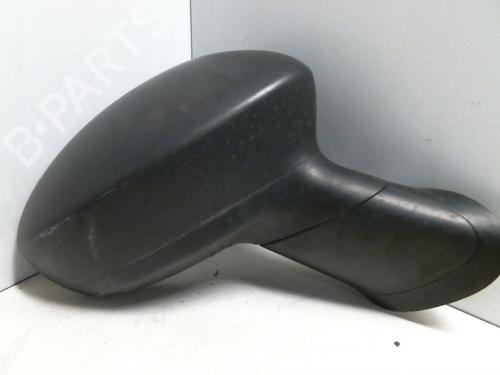 Used Right mirror Right mirror 22022160 22022160