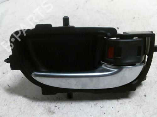 Used Front right interior door handle Front right interior door handle TOYOTA YARIS (_P13_) 1.0 (KSP130) (72 hp) 20963144 20963144