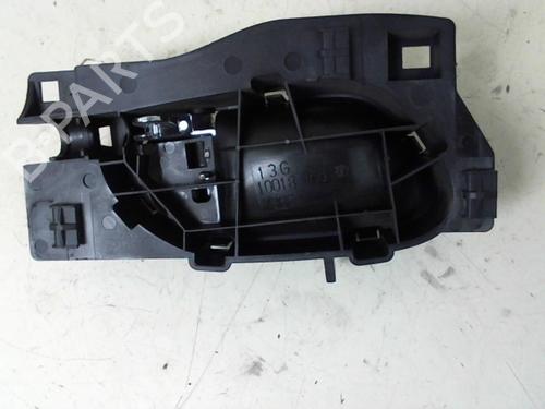 Used Front left interior door handle Front left interior door handle 20963986 20963986