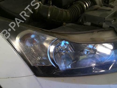 Used Right headlight CHEVROLET CRUZE Hatchback (J305) 2.0 CDI (163 hp) 27986977