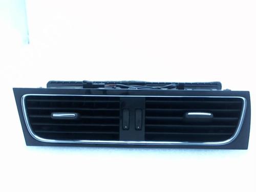 Used Air vent AUDI A4 B8 (8K2) 2.0 TDI (143 hp) 22023404