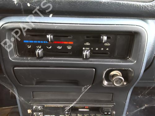 Used Climate control Climate control MAZDA 626 III Hatchback (GD) 2.0 D (GDFP) (60 hp) 40551869 40551869