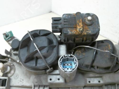 Right headlight NISSAN PRIMERA Hatchback (P11) 2.0 TD | BP22022809C29 
