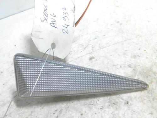 Used Left front indicator RENAULT SCÉNIC II (JM0/1_) 1.9 dCi (JM0G, JM12, JM1G, JM2C) (120 hp) 23955079